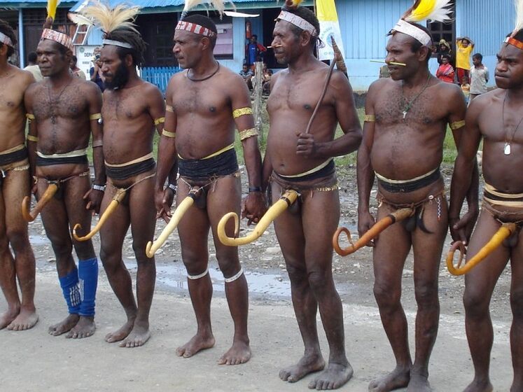Papua mit erweiterten Mitgliedern